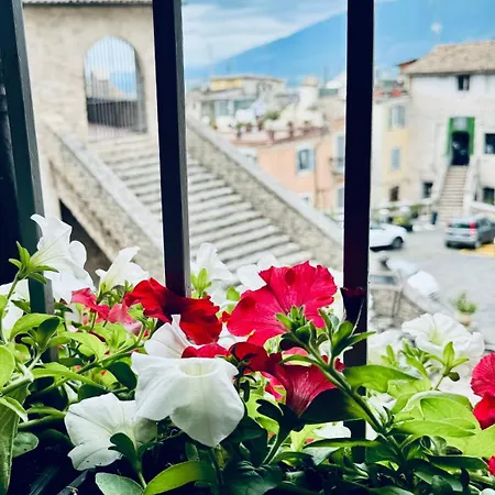 Casa Vacanza Citta Dei Papi Anagni Exterior photo